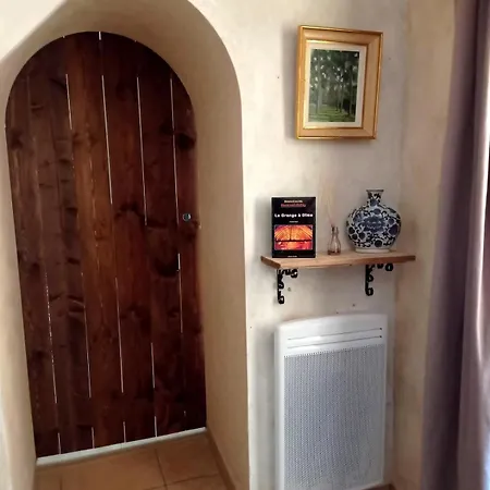 Holiday home Le Logis Du Vieux Rempart *