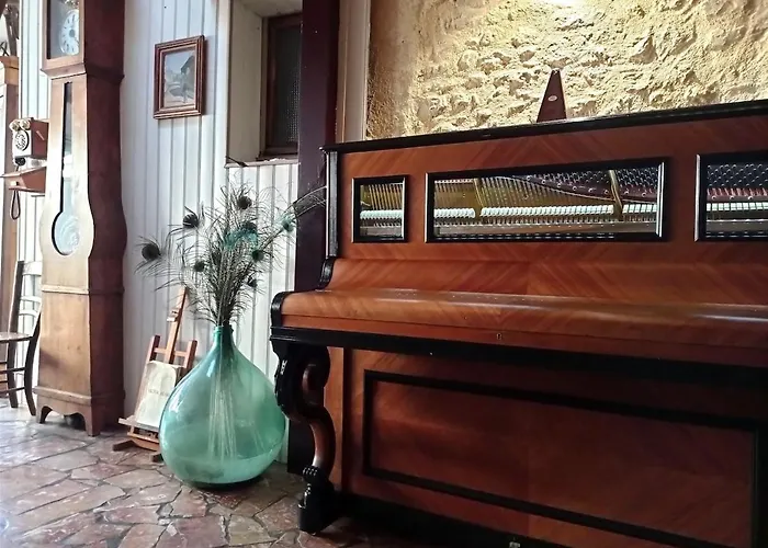 Le Logis Du Vieux Rempart *